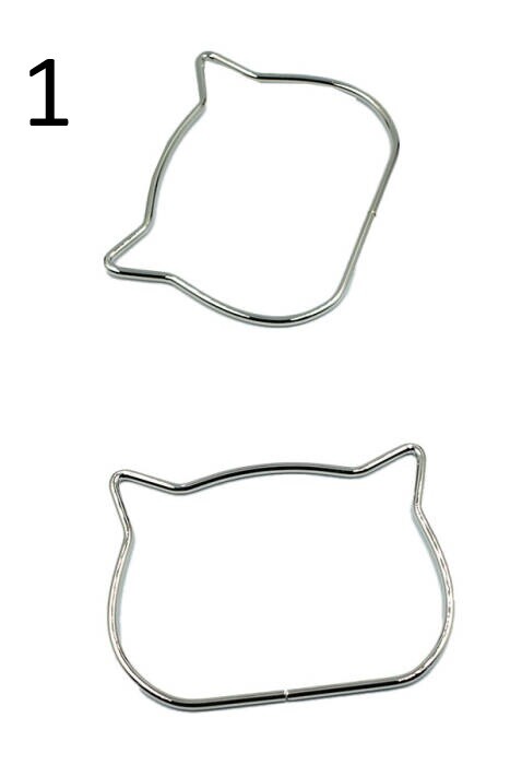 GORA, METAL ÇANTA SAPI KEDİ MODEL 11 CM - 1