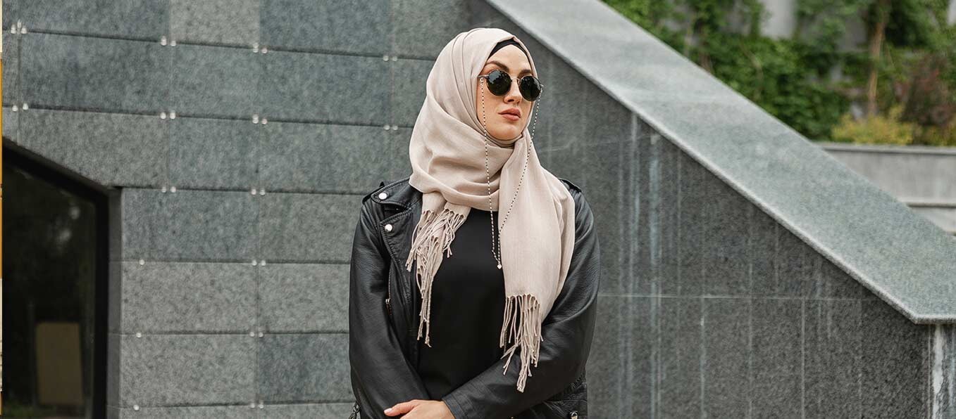  Cenk Yazma ile Modern Kombinler: Şıklığınızı Tamamlayın - Hobiso