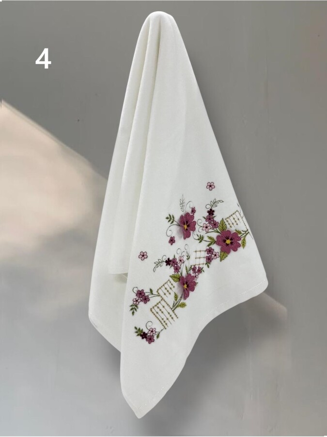 YONCAGÜL,50X90 KADİFE ÜÇ BOYUTLU NAKIŞLI HAVLU - 4